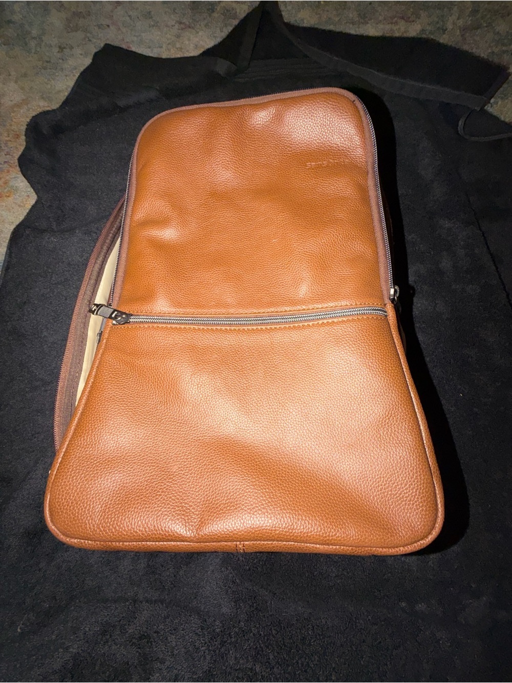 Samsonite Classic Pebbled Leather Slim Backpack Cognac Travel Business